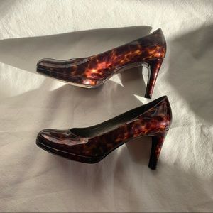 Stuart Weiztman Patent Leather Tortoise Heels